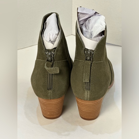 Violet & Red Cupid Bootie Olive 6.5 - Picture 3 of 6